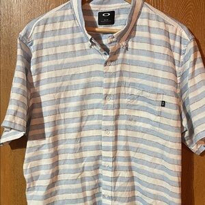 Oakley Men's Casual Blue and White Button Down Shirt